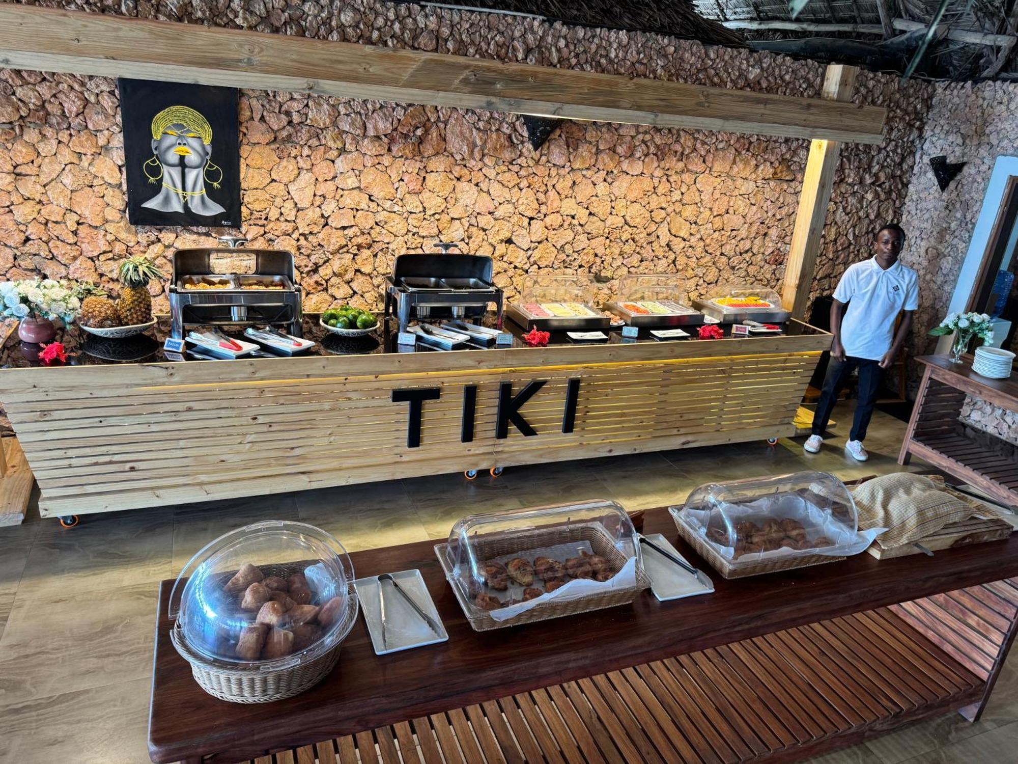 Tiki Beach Club & Resort (Adults Only) Bwejuu Exterior photo